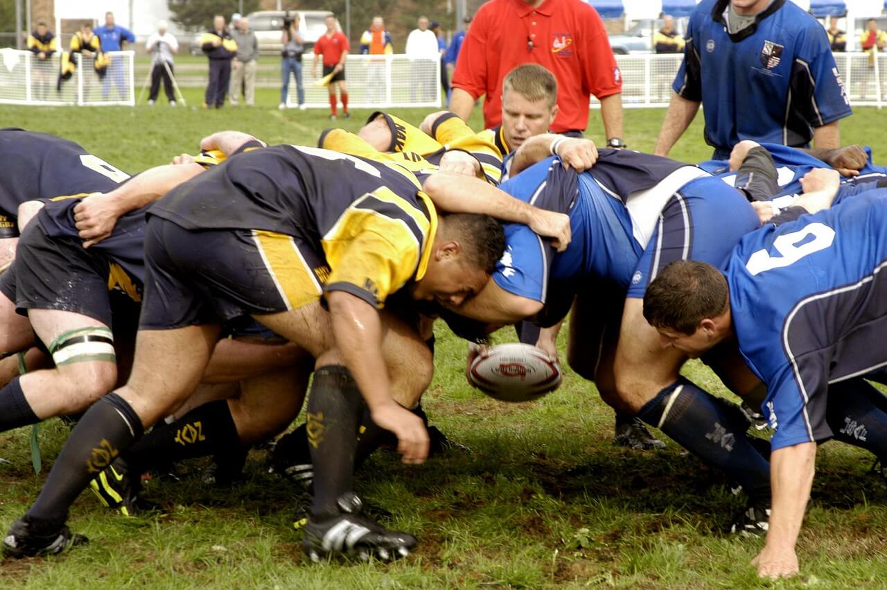 Best Contact Lenses For Sport: Top Daily & Monthly Lenses For Athletes